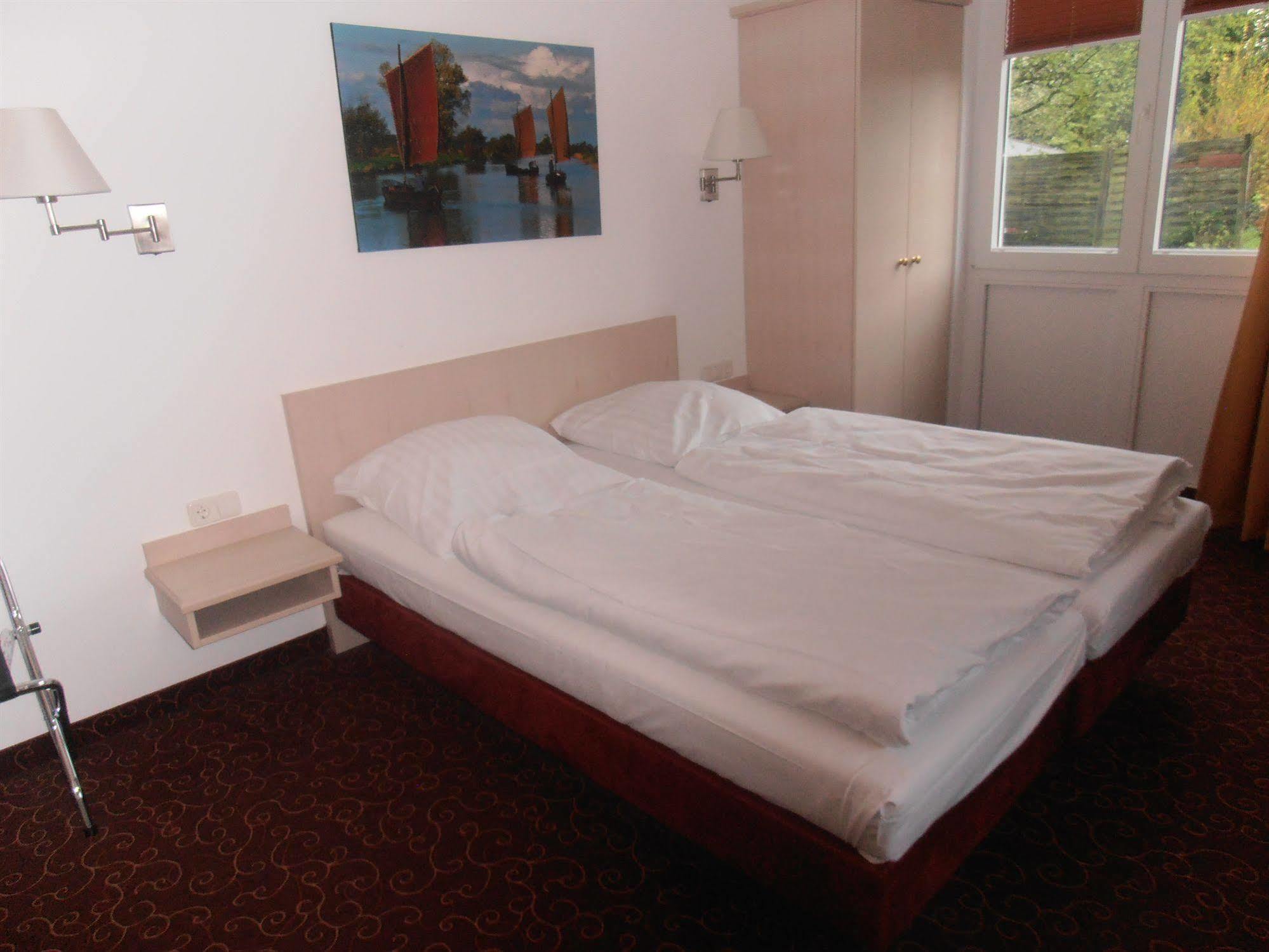 Hotel Blankenese Hamburg Exterior photo